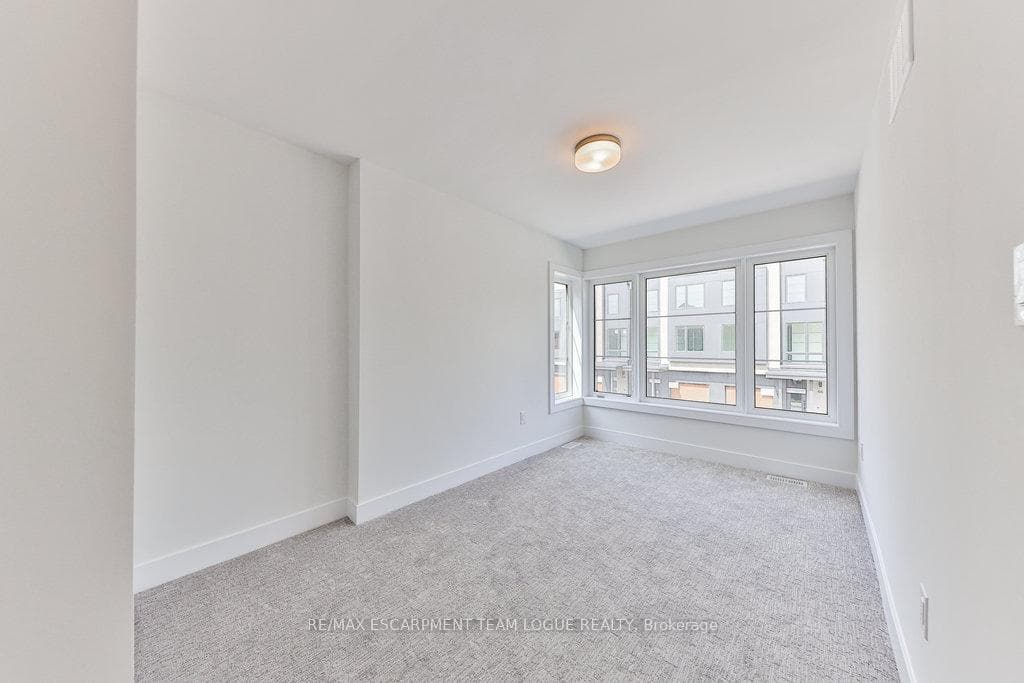2273 TURNBERRY Road Unit 22 photo 29