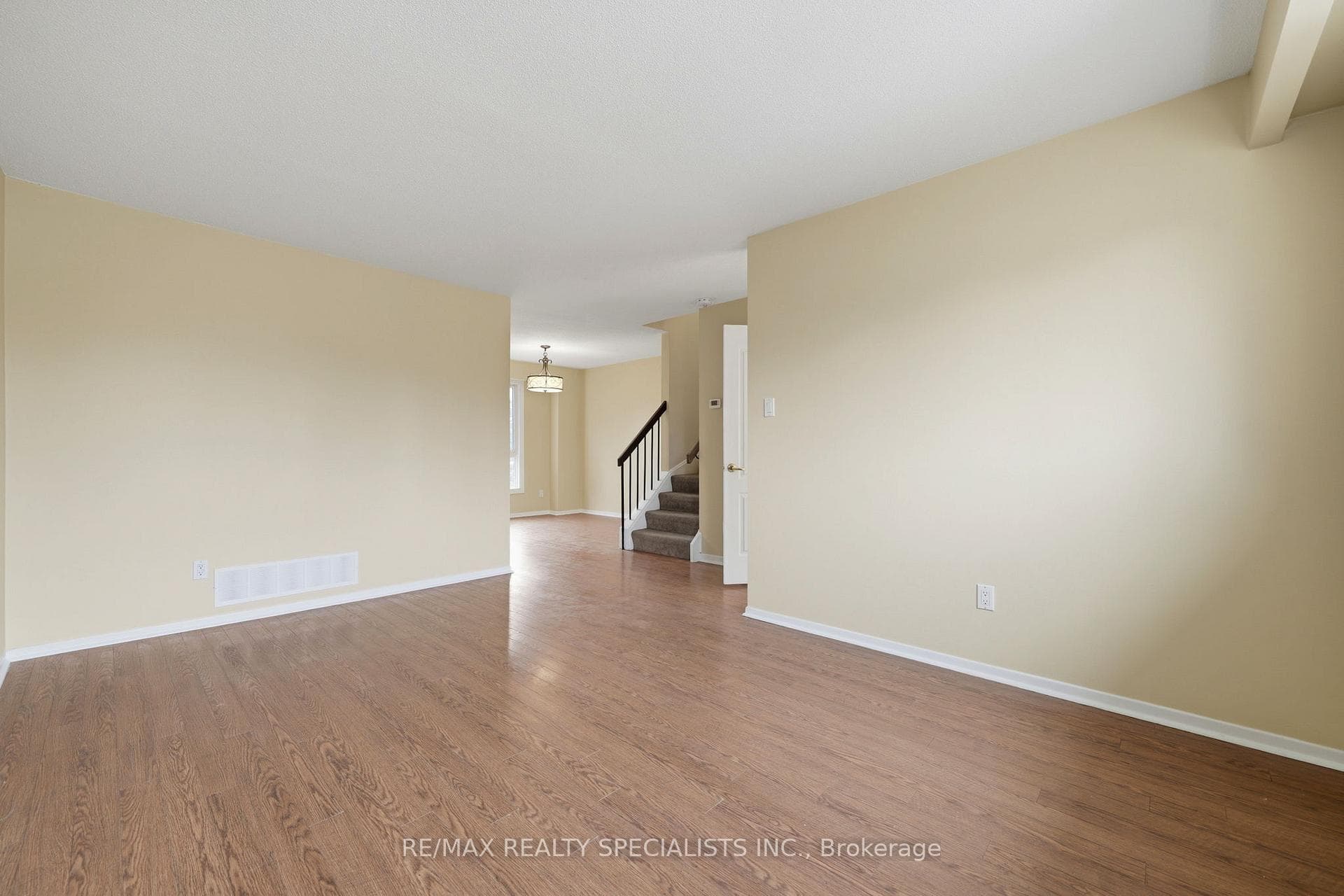 44 Fanshawe Drive photo 24