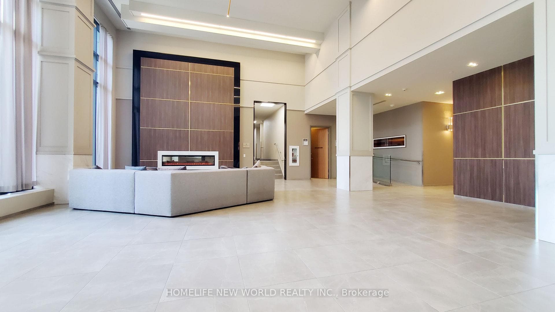 4055 Parkside Village Drive Unit 2015 photo 18