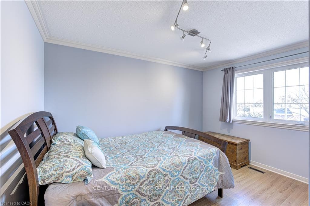 2325 Montgomery Drive photo 28