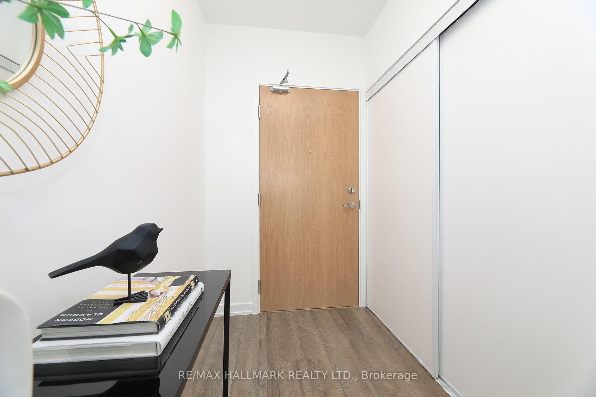 1787 St. Clair Avenue Unit 1111 photo 5