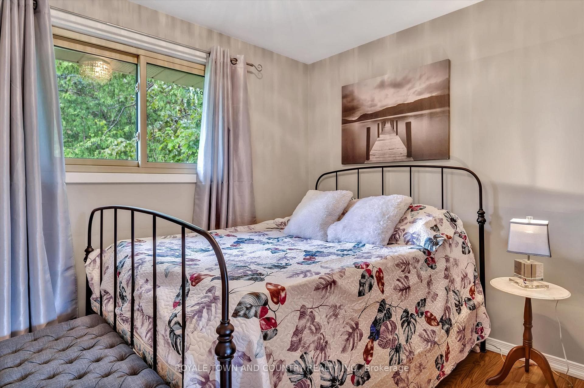 92 Short Avenue photo 19