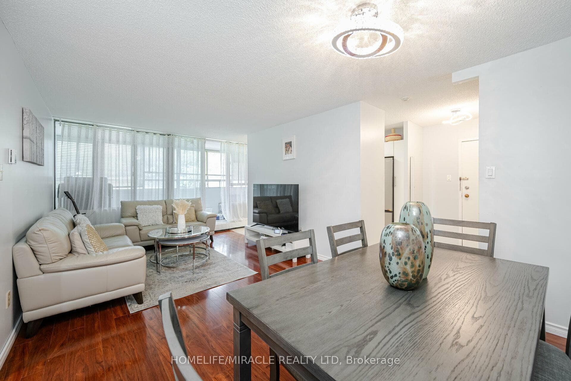 5580 Sheppard Avenue Unit 305 photo 13