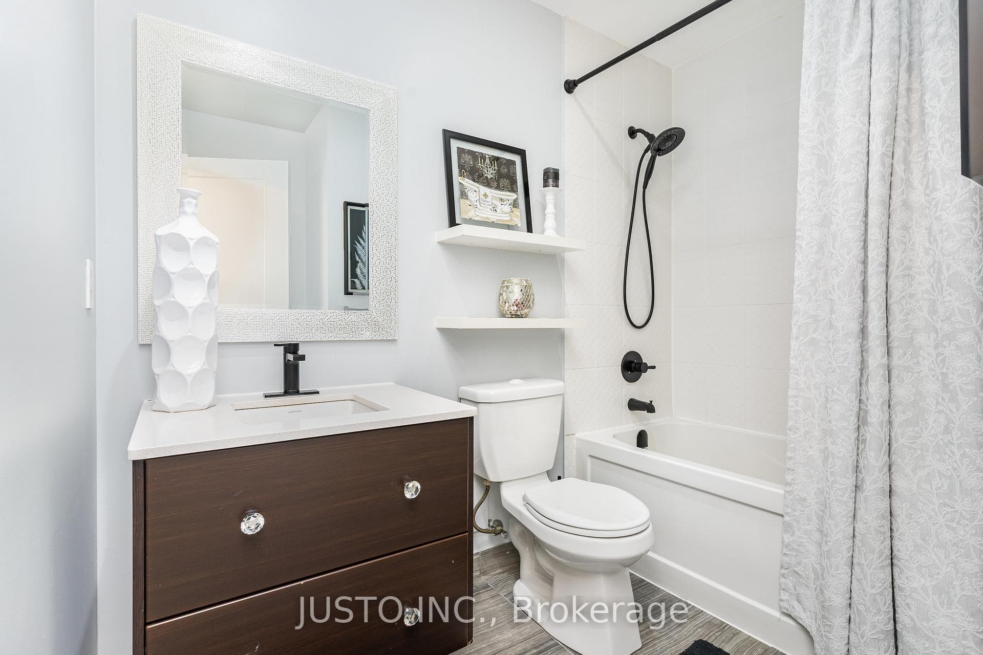 565 Wilson Avenue Unit W604 photo 18