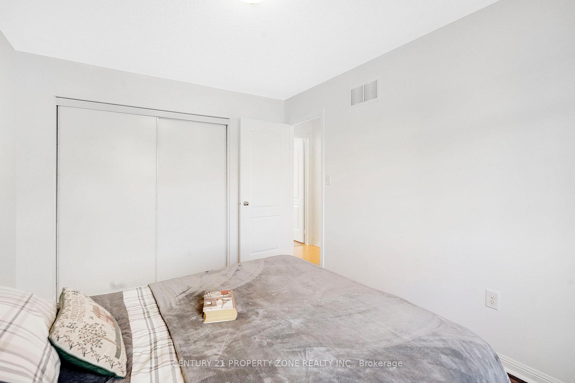37 Clyde Road photo 19