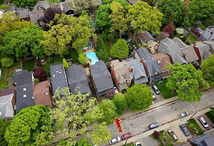 301 Beresford Avenue photo 3