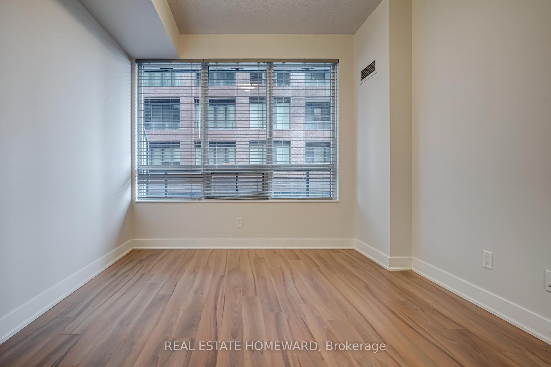28 Linden Street Unit 601 photo 14