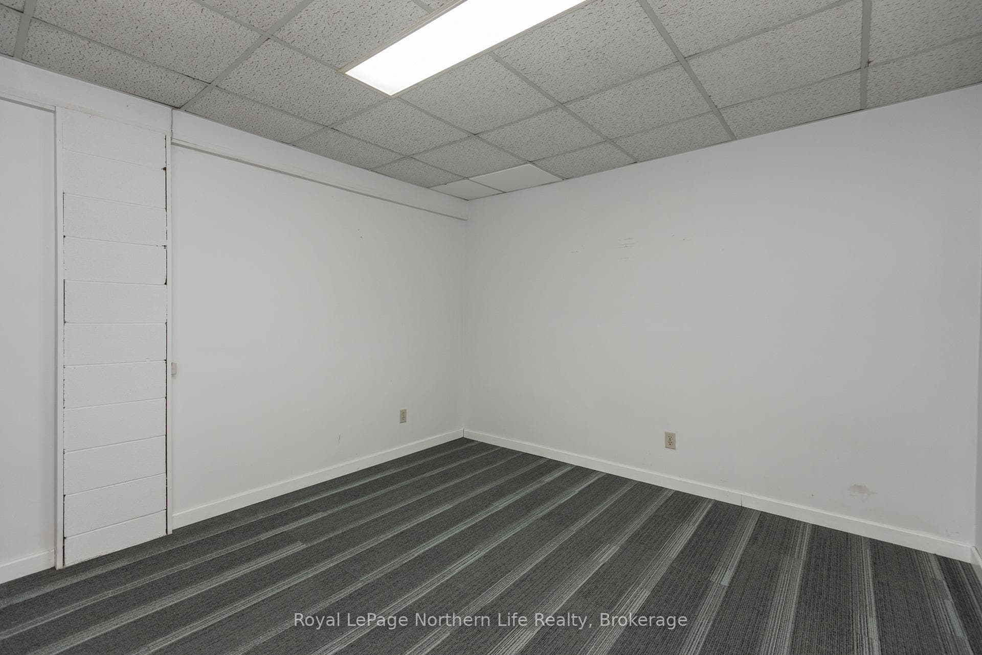 47 Ridgemount Drive photo 46