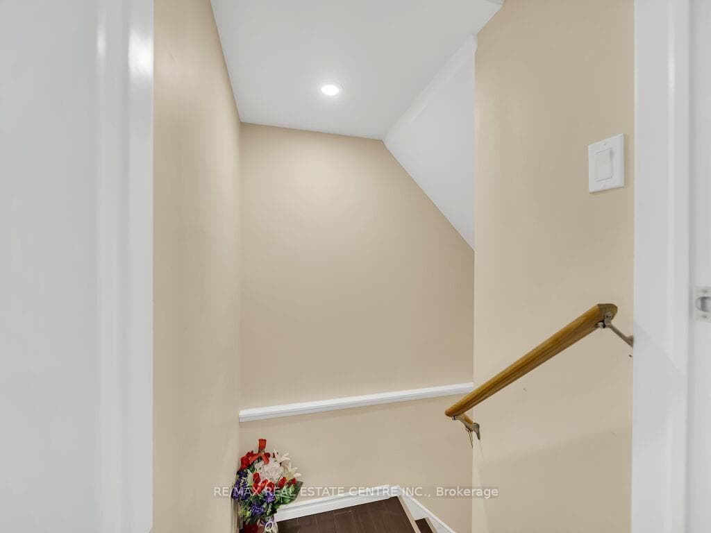 181 Summit Ridge Drive photo 28