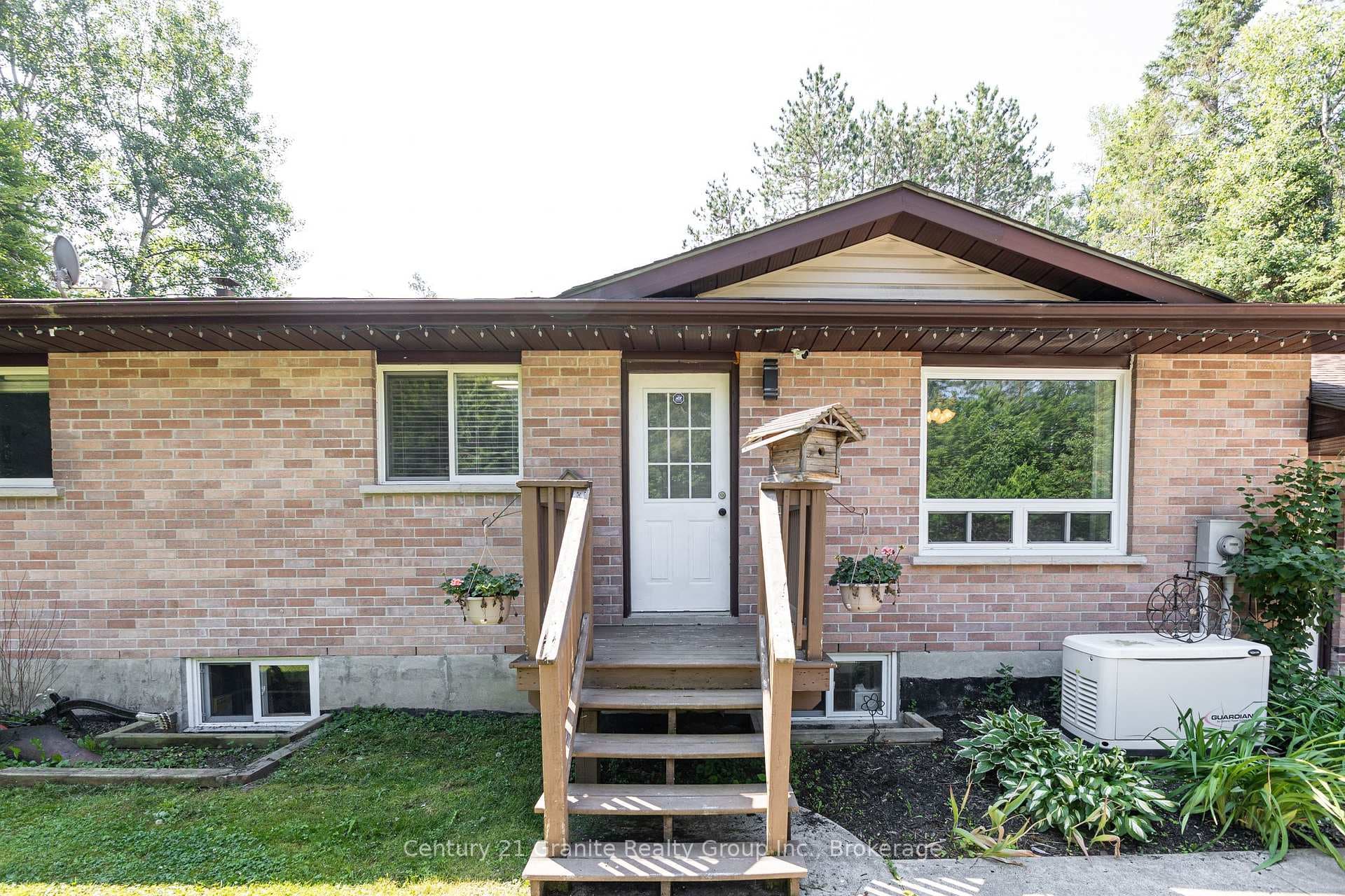 1110 Howland Junction Road photo 40