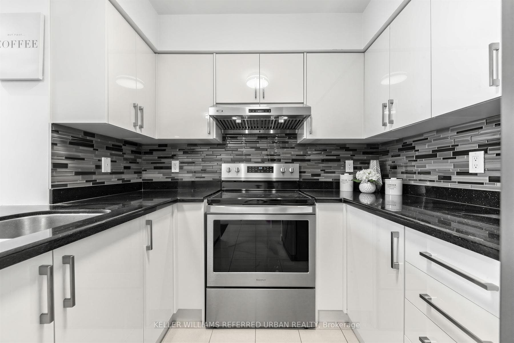 4968 Yonge Street Unit 3507 photo 23