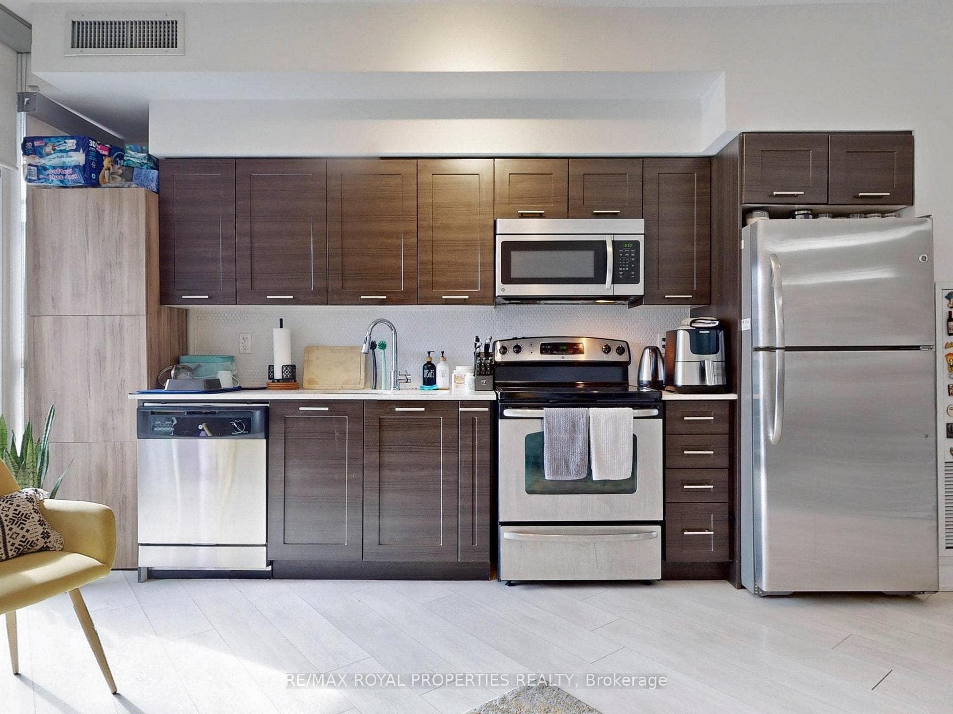 169 Fort York Boulevard Unit 315 photo 6