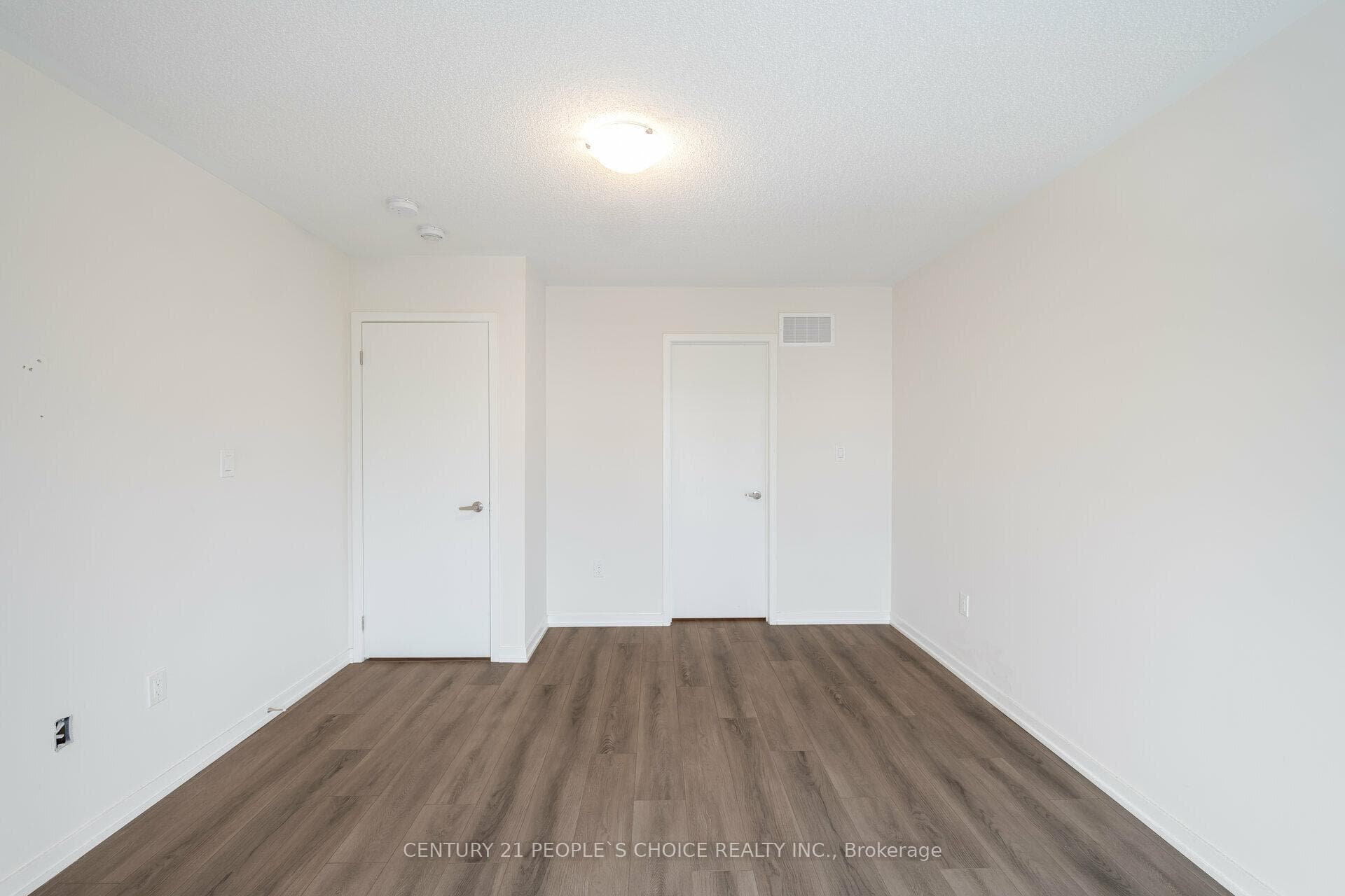 43 Lambert Lane photo 20