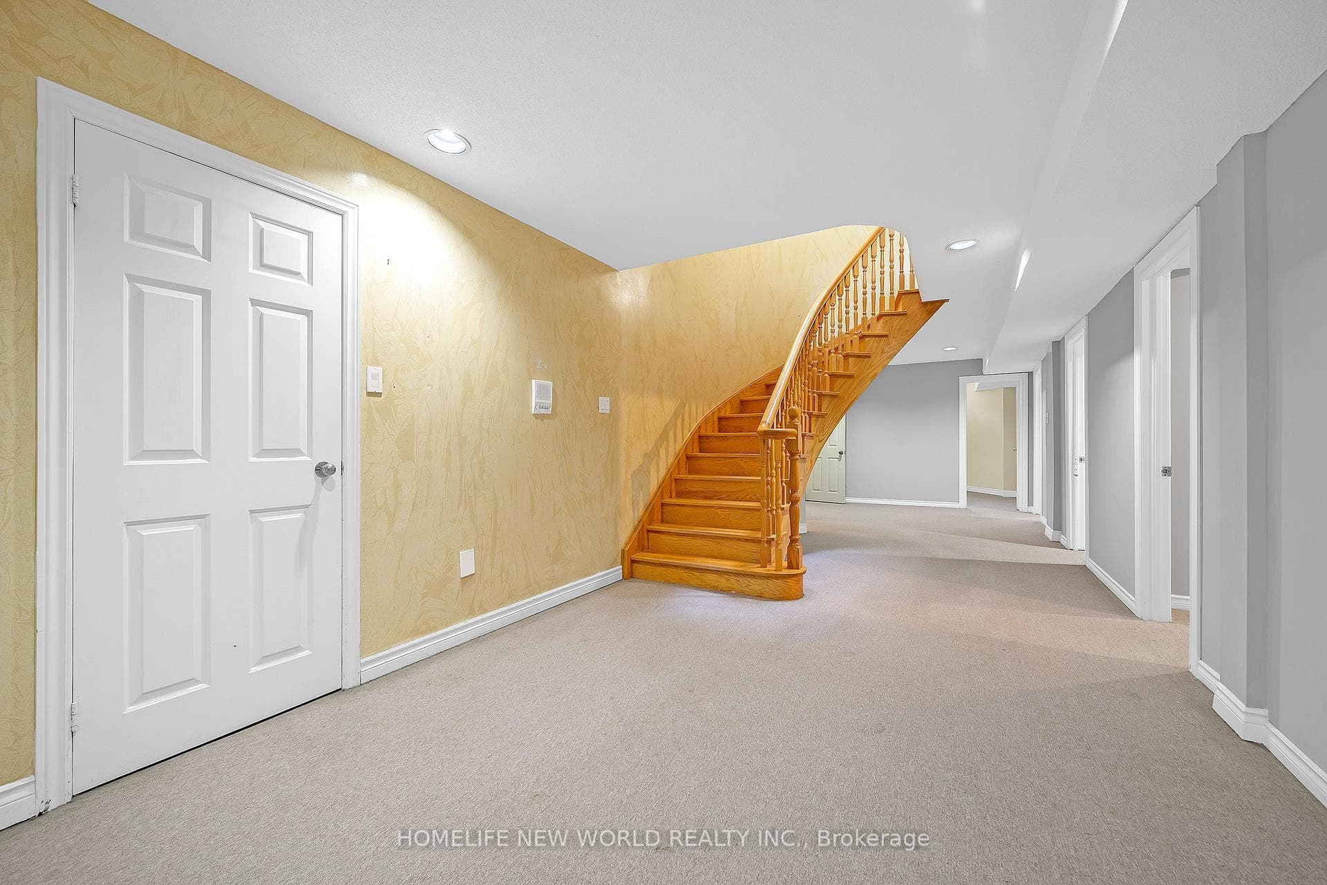 320 Mckee Avenue photo 27
