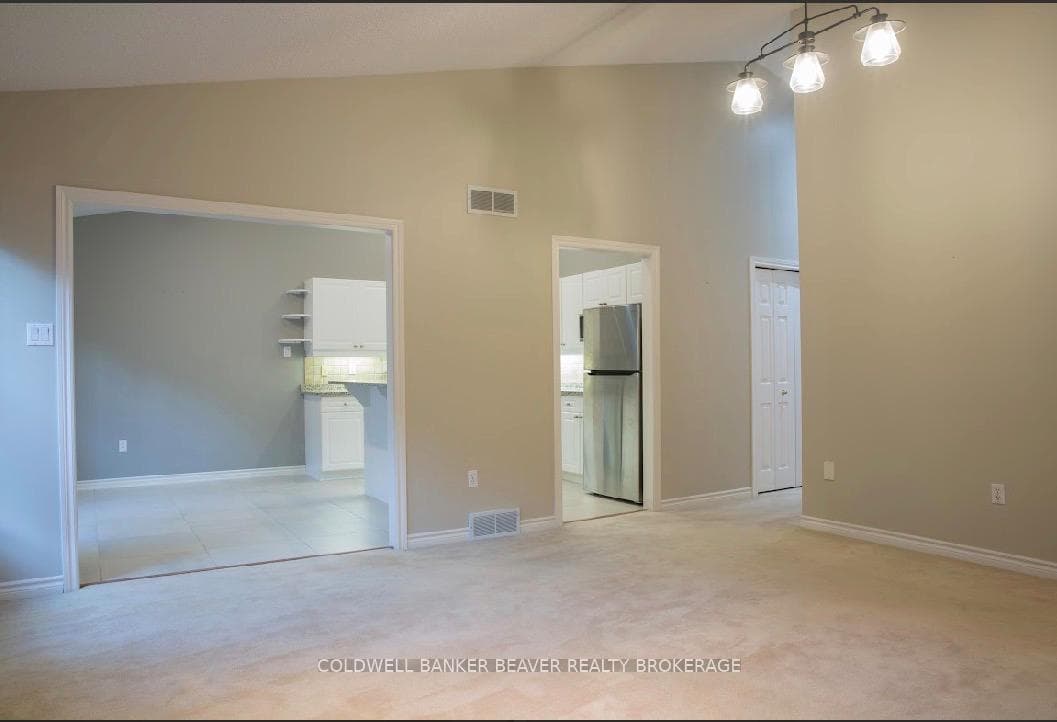 519 Riverside Drive photo 5