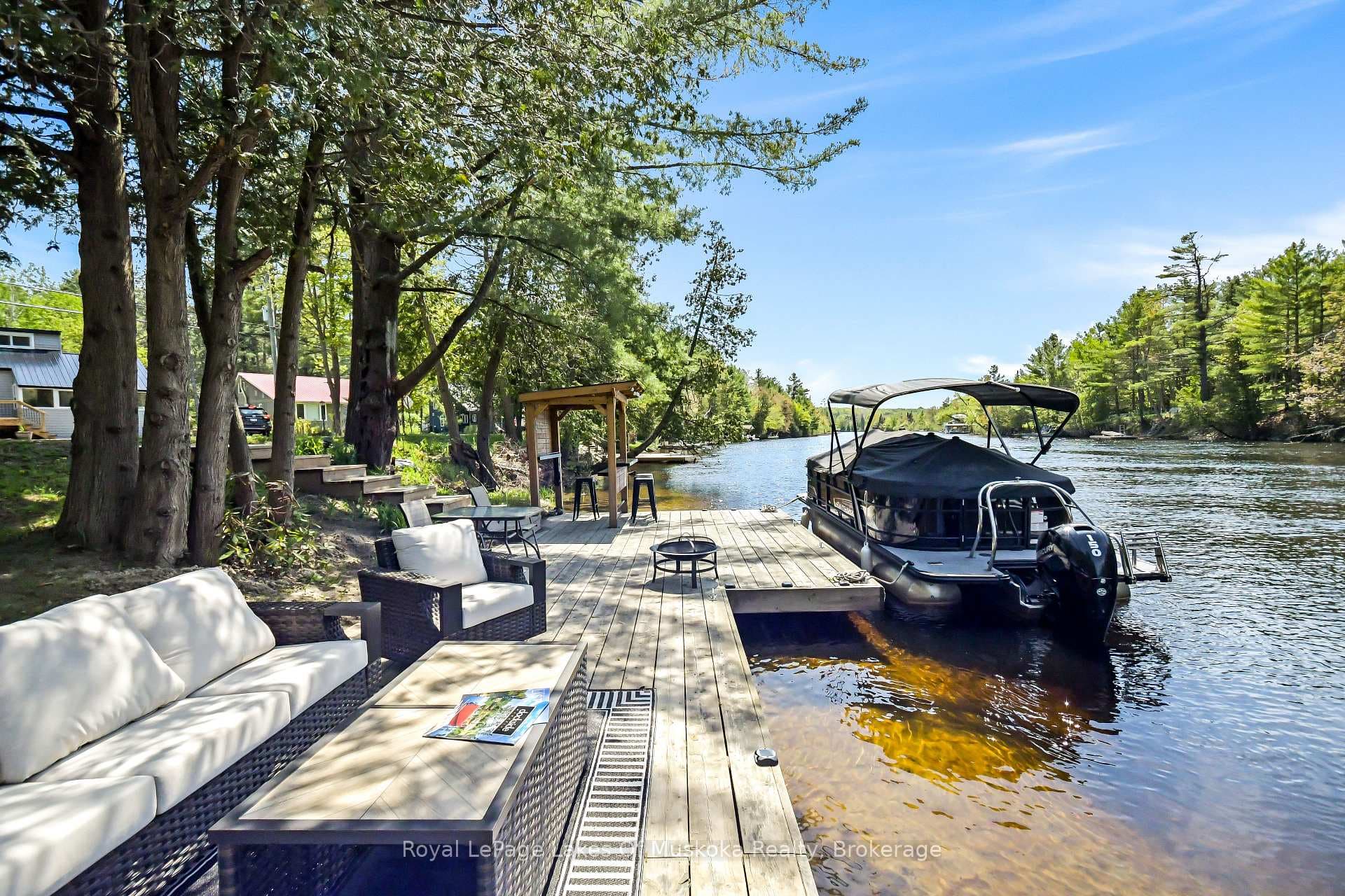 Beautiful waterfront living minutes from town