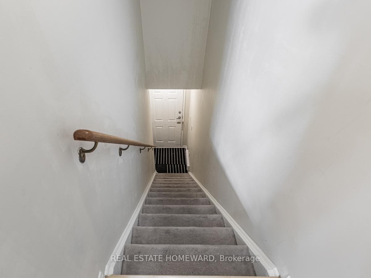 25 Strangford Lane Unit 304 photo 24