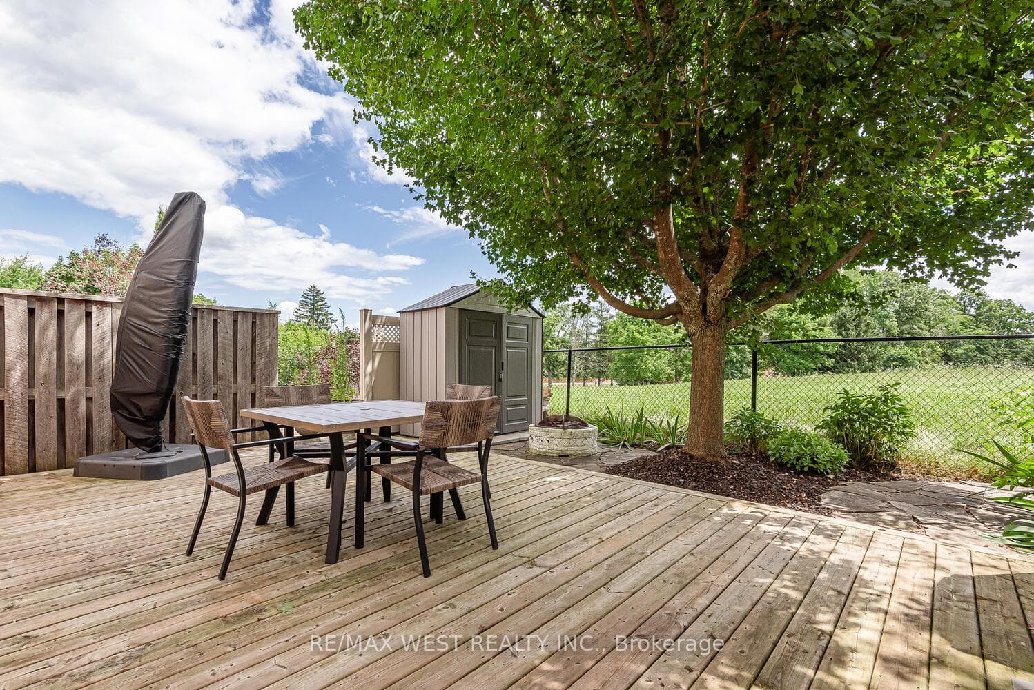 15 Mckinley Crescent photo 37