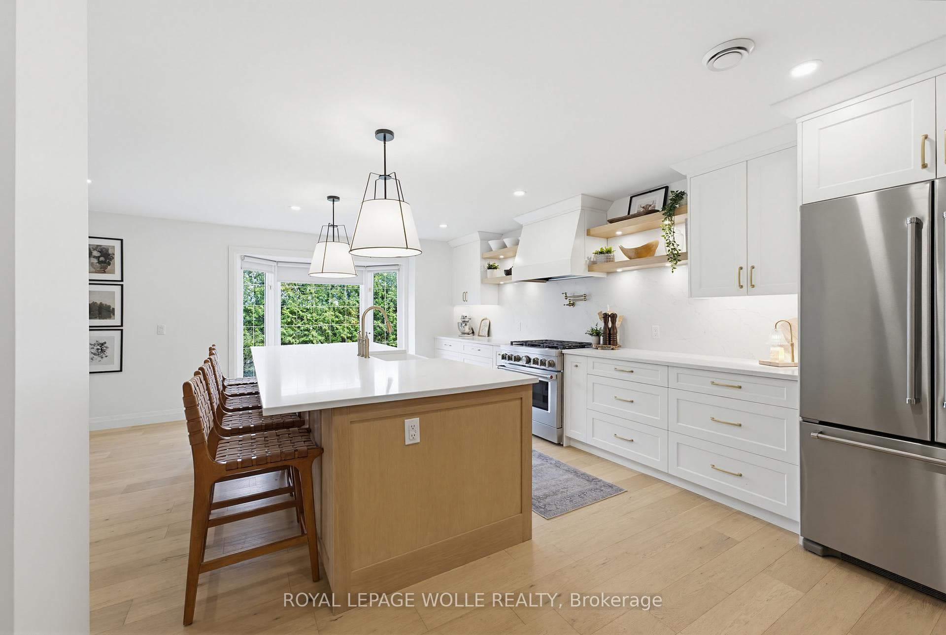 3623 Nafziger Road photo 15