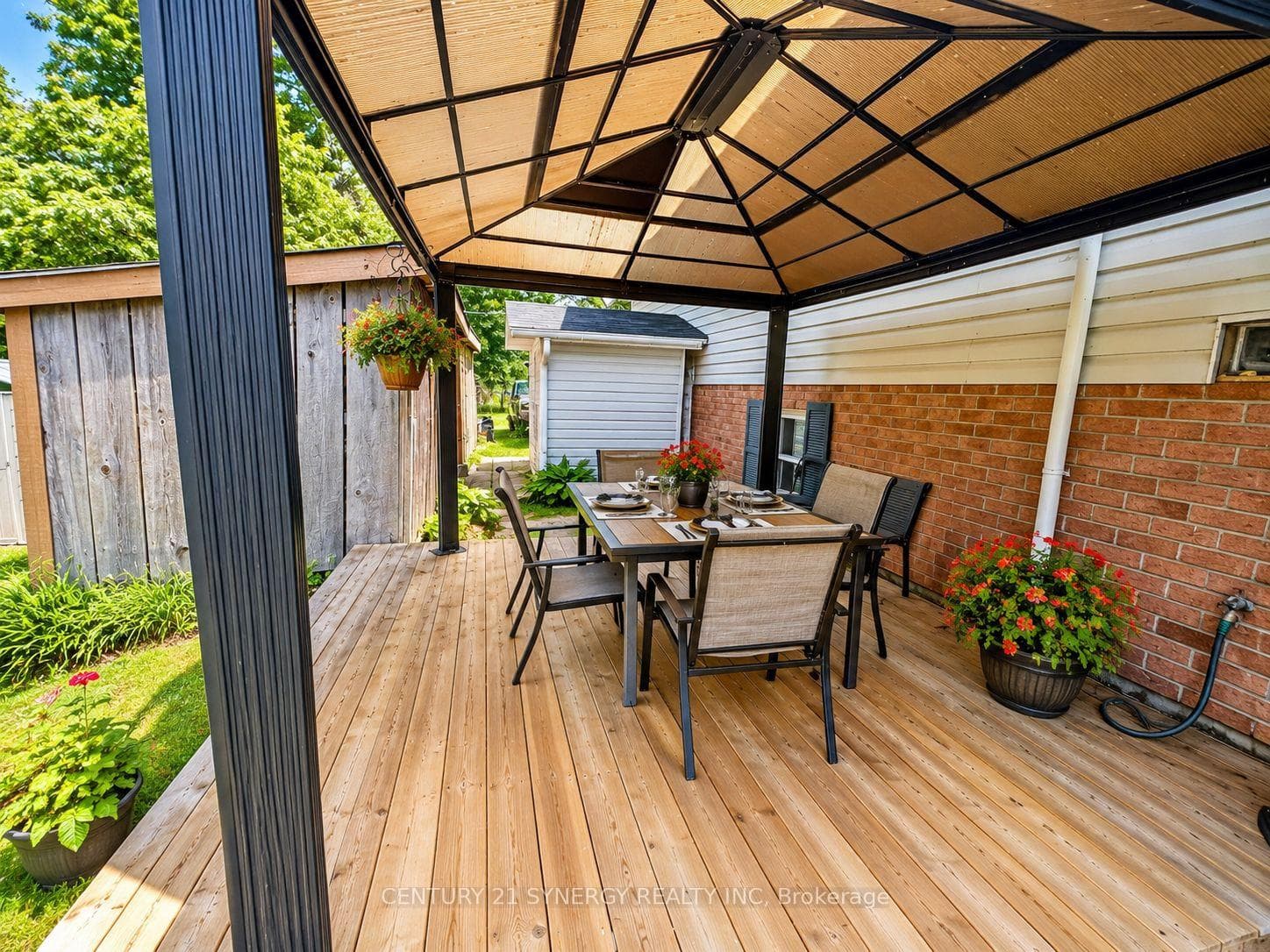 Side Deck - Colour Enhanced