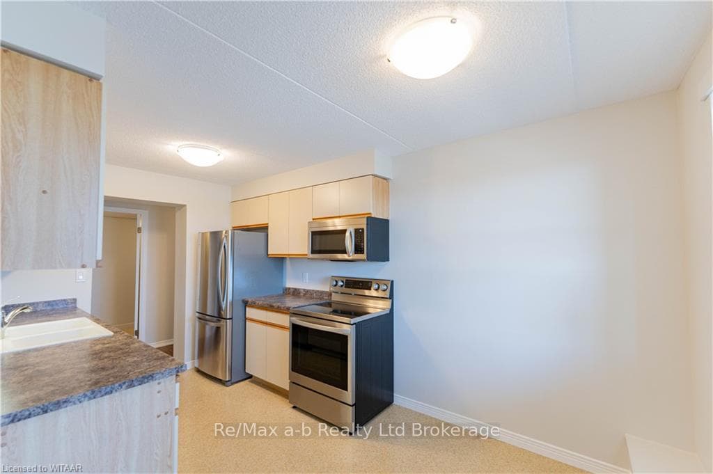75 BRIDGE Street Unit 308 photo 13