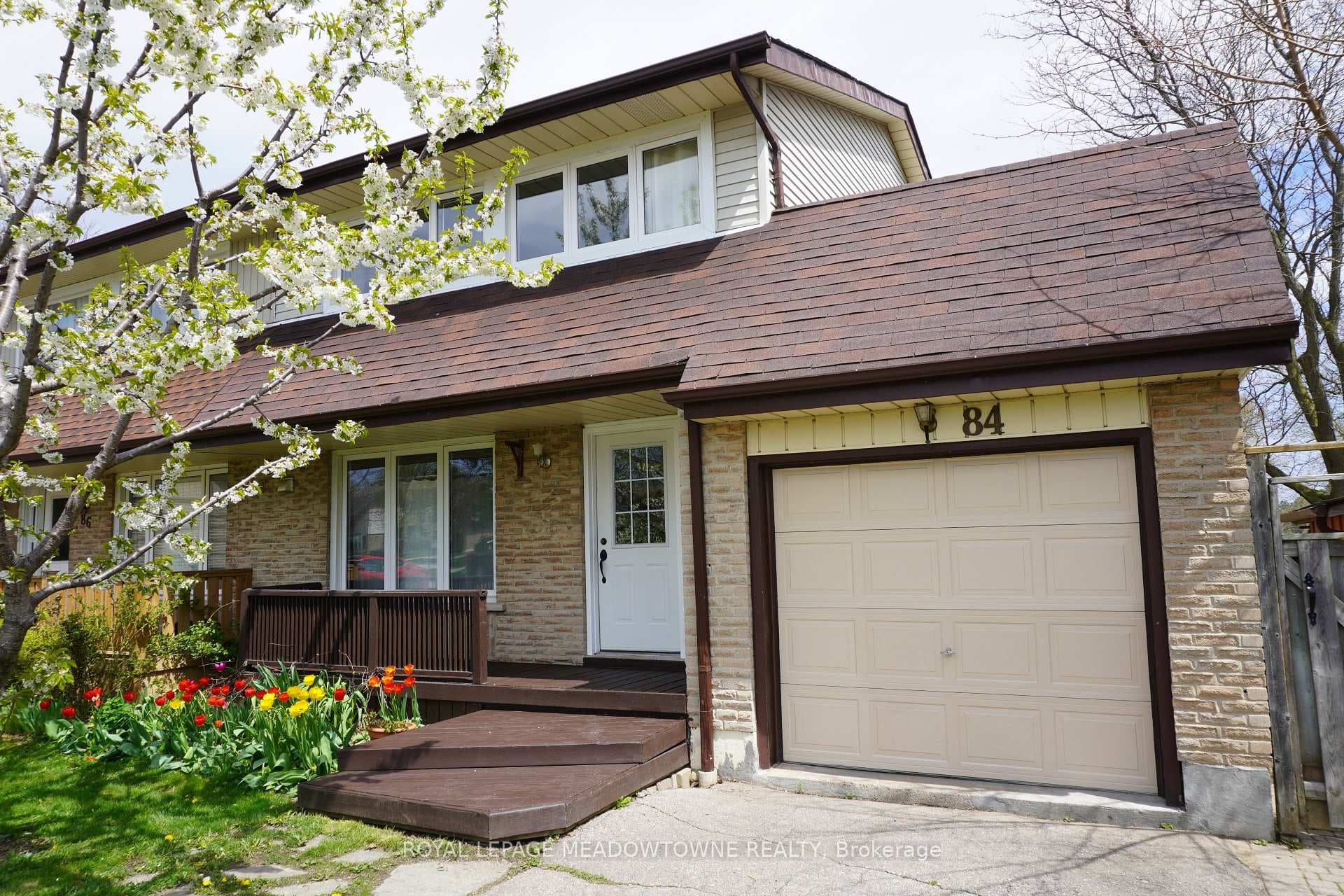 84 Bow River Crescent photo 29