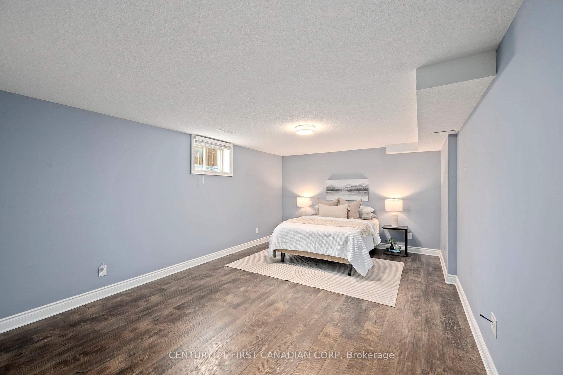 286 Dufferin Street photo 31