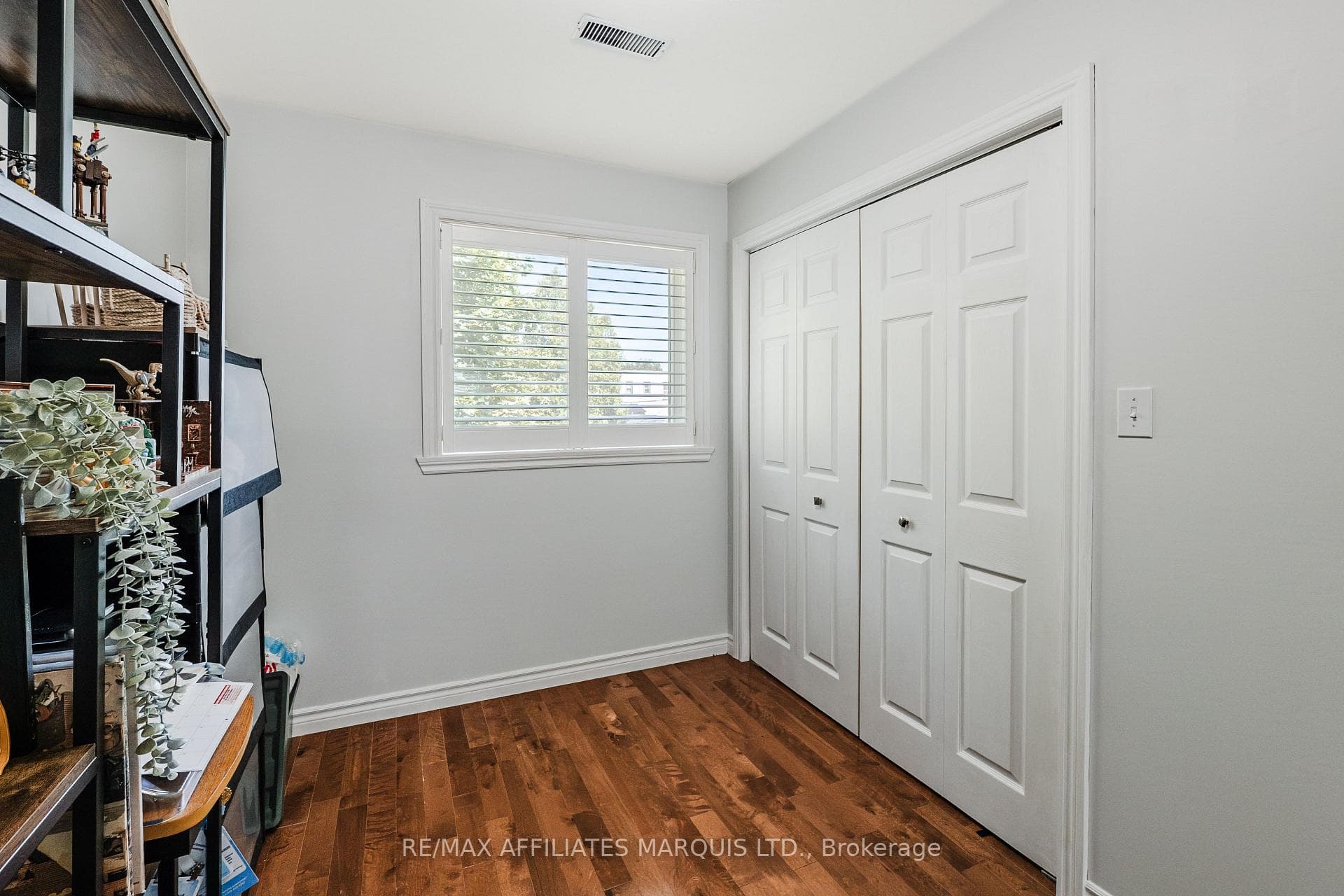 38 Bryden Avenue photo 25