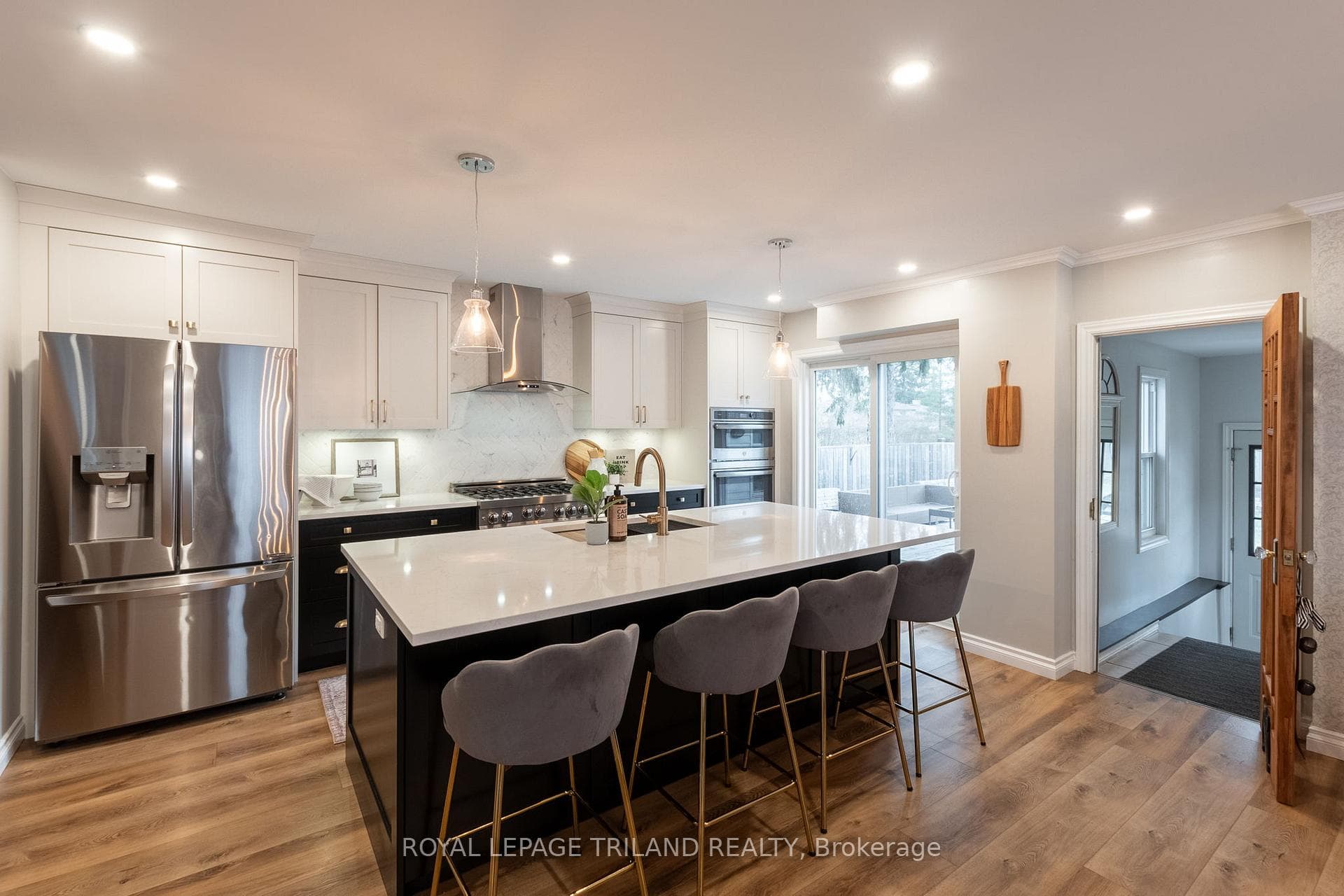 4512 Colonel Talbot Road photo 13