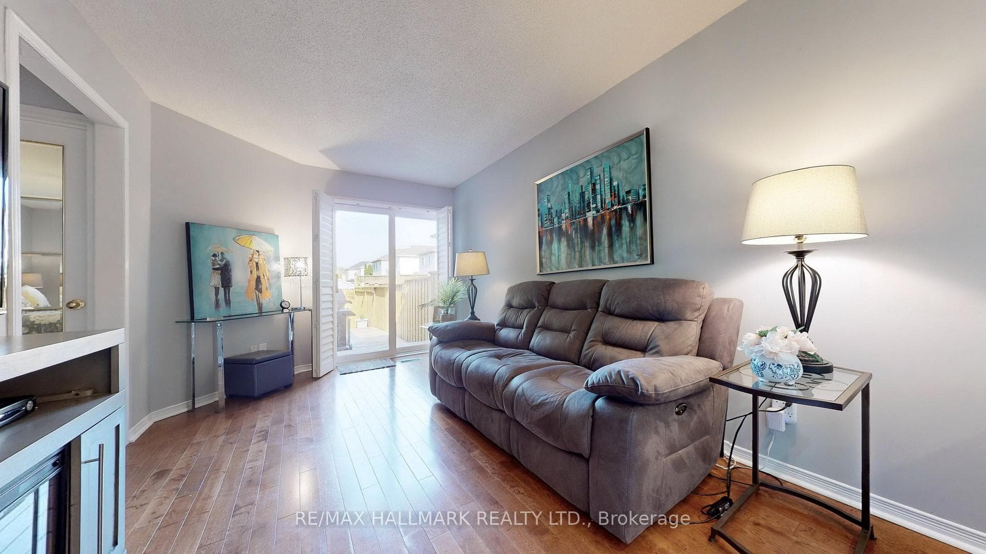 1250 Ormond Drive photo 6