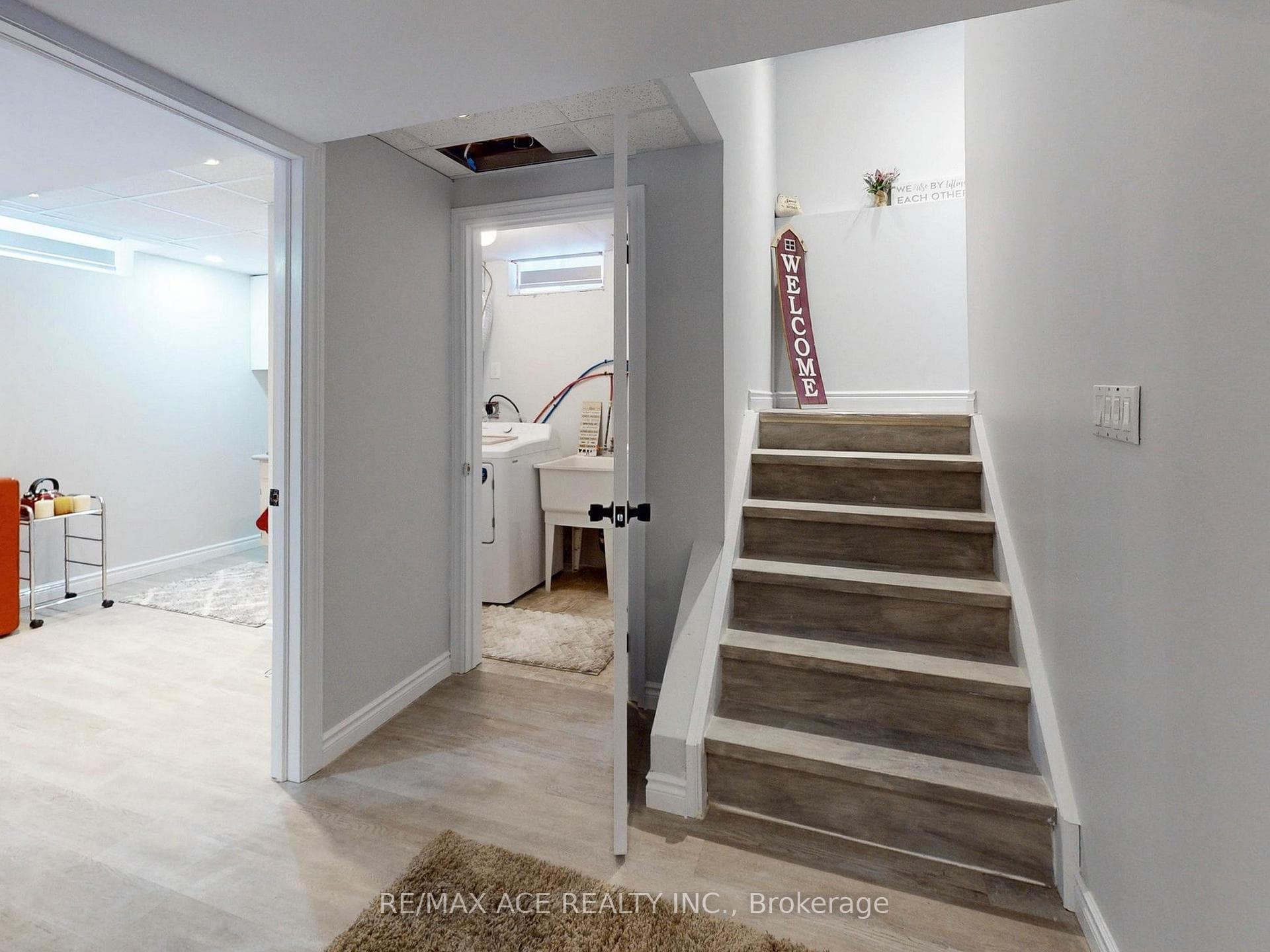 35 Stagemaster Crescent photo 35