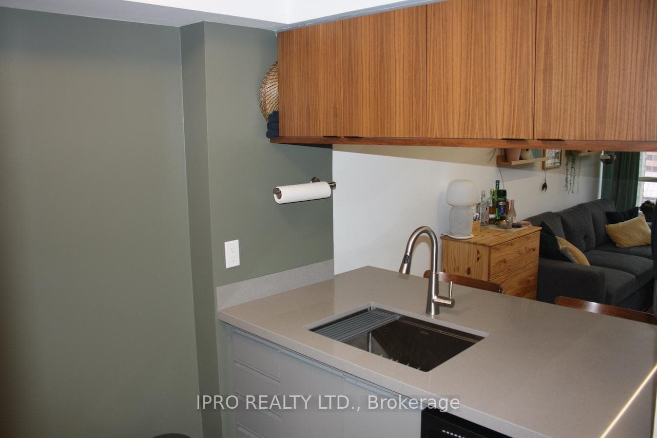 3605 Kariya Drive Unit 1104A photo 12