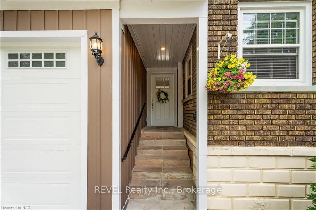 88 PINE Street photo 5