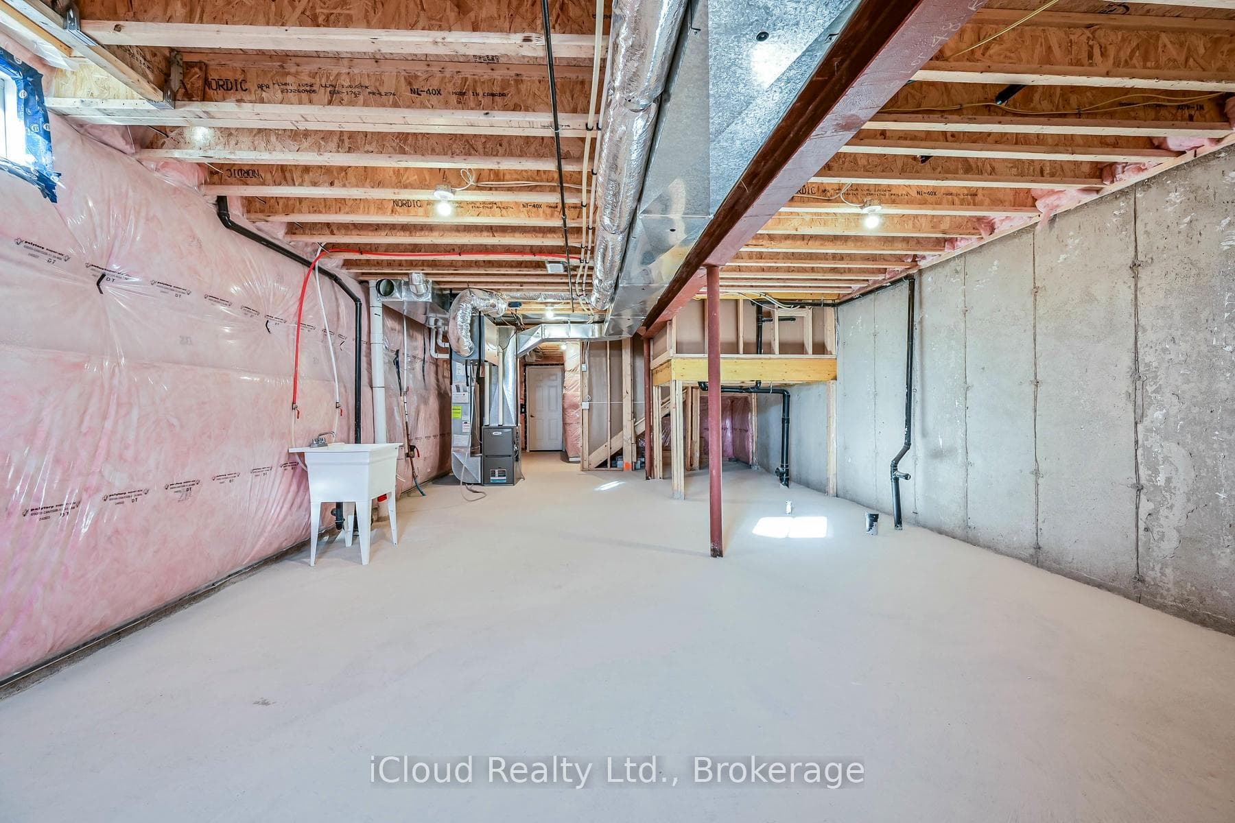 111 Picardy Drive photo 29