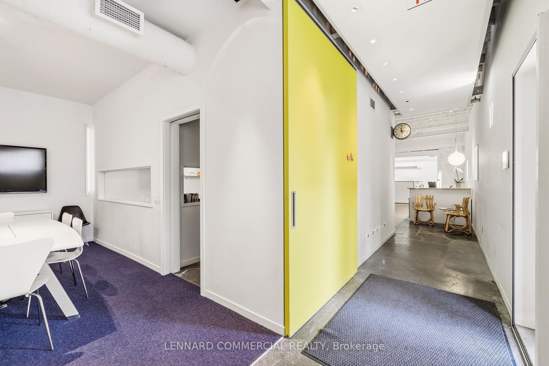 121 Logan Avenue photo 10