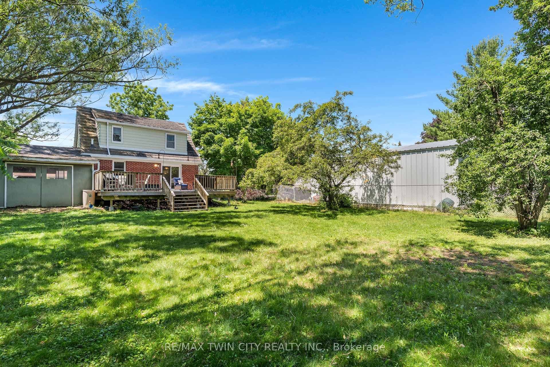 161 Hedley Street photo 30
