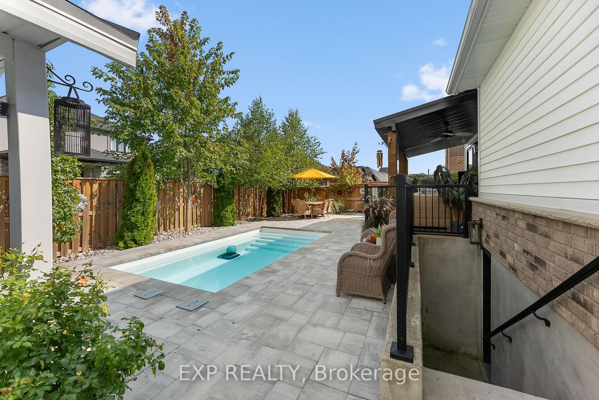 155 Susan Drive photo 38