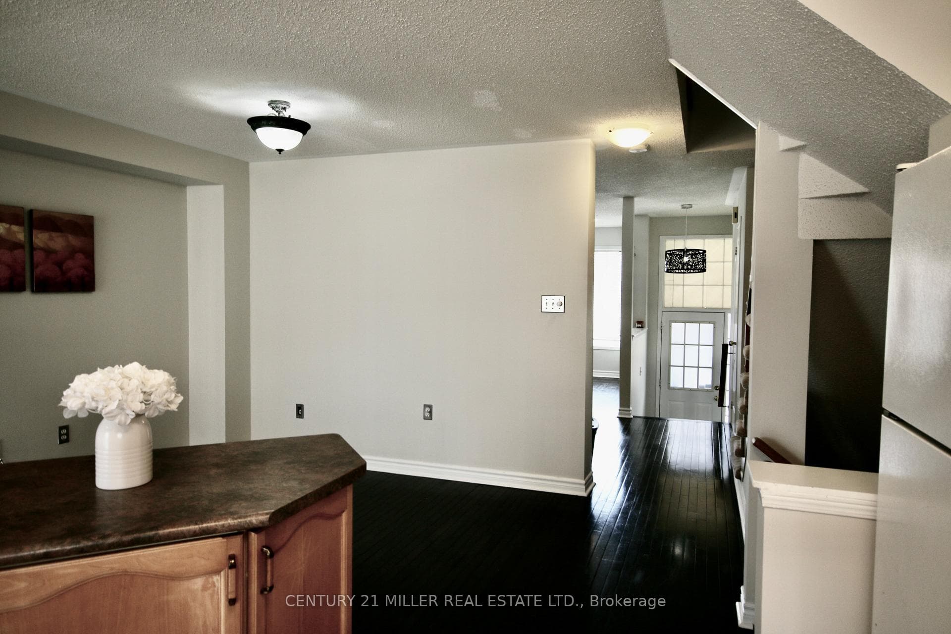 5530 Glen Erin Drive Unit 140 photo 13