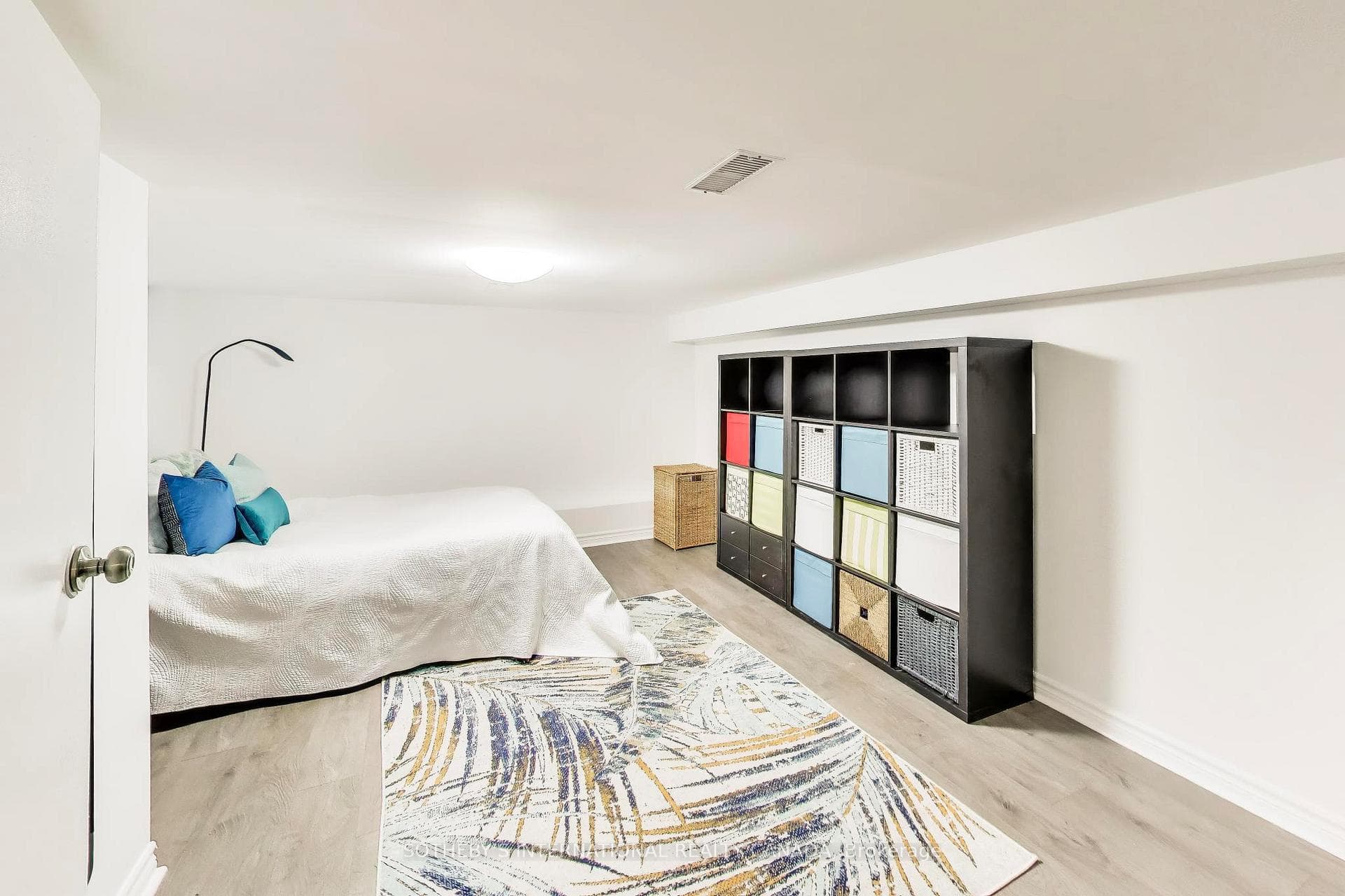 302 Boon Avenue photo 19