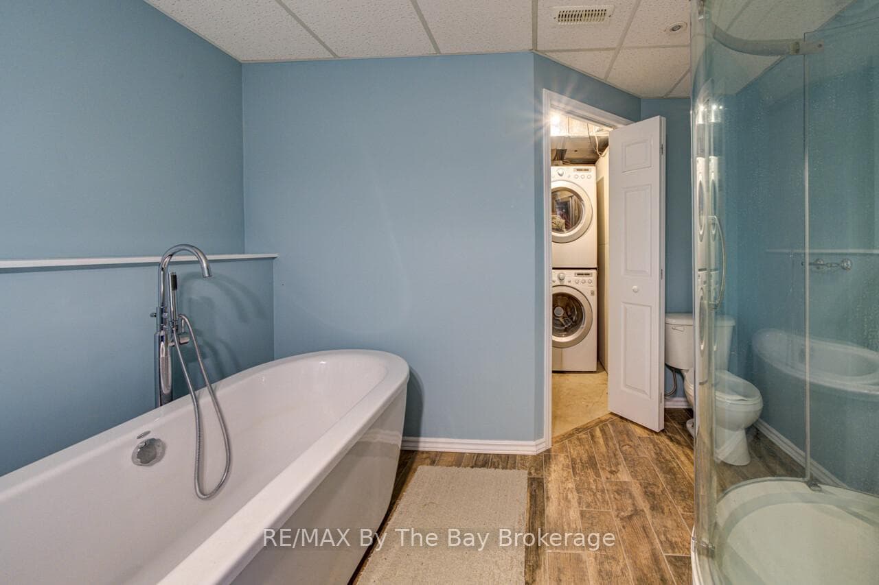 1628 River Road photo 23