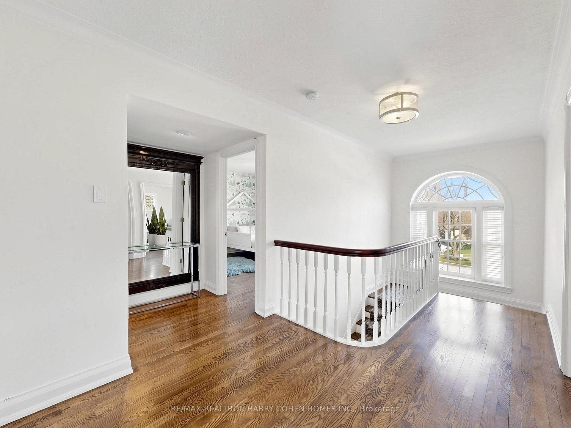 183 Cortleigh Boulevard photo 22