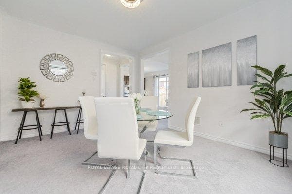 34 Elliot Avenue photo 9