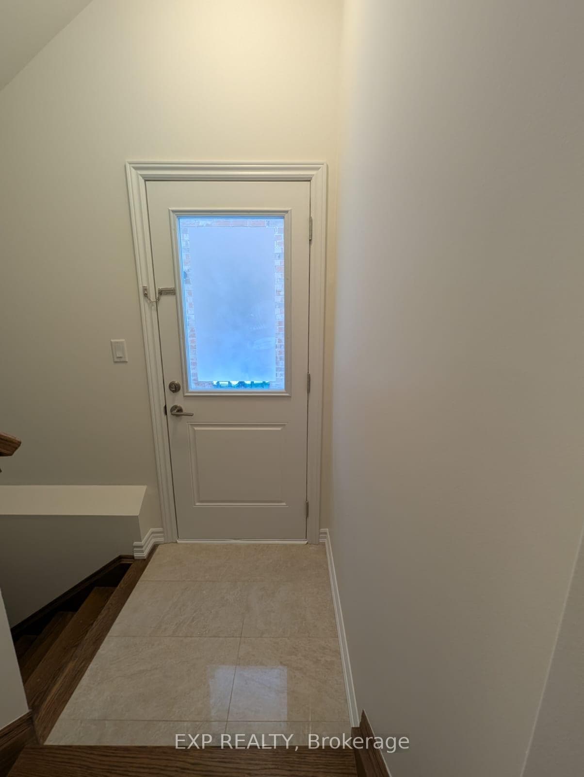 132 Laing Drive photo 5