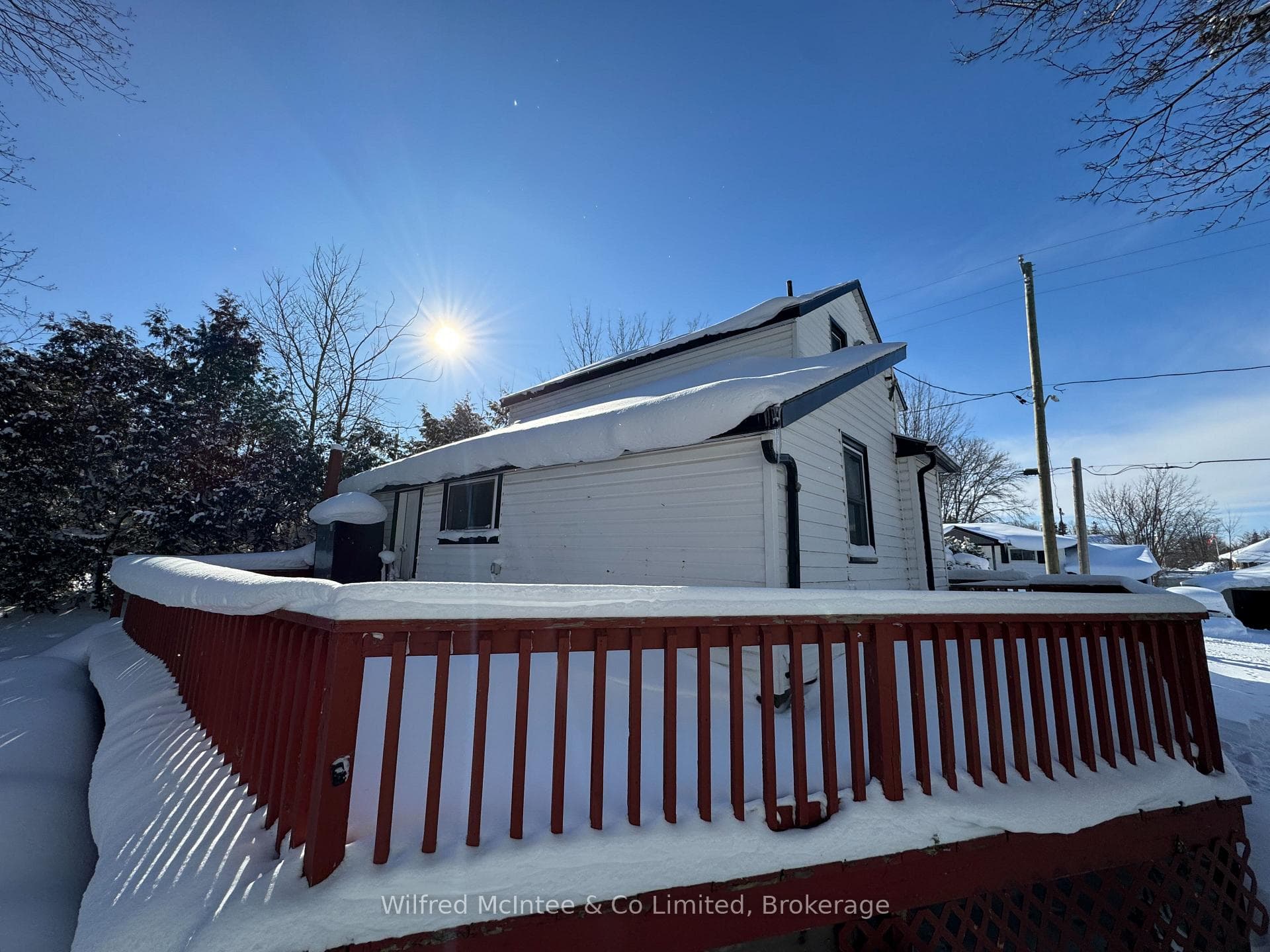 11 Simpson Street photo 3