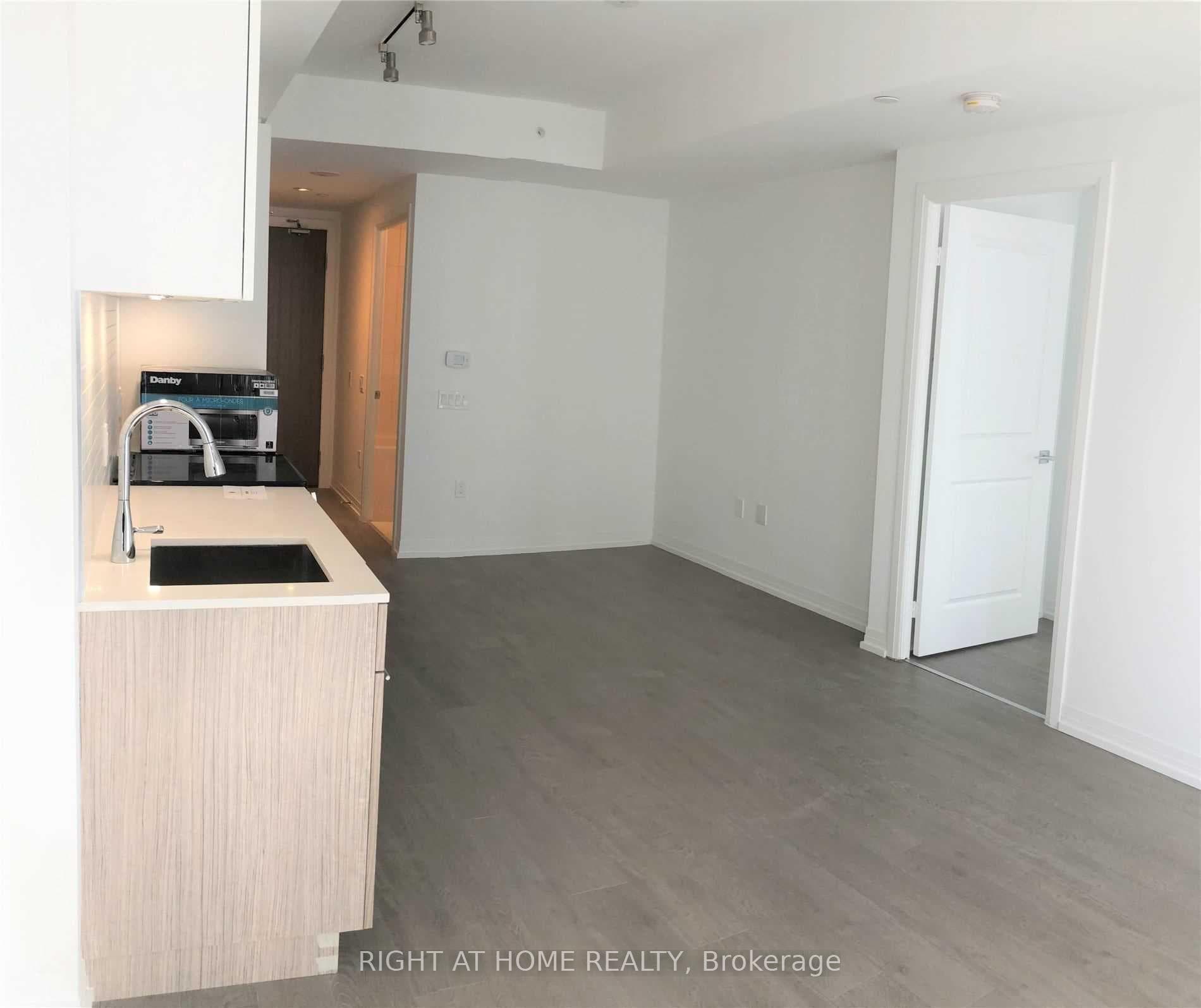 251 Jarvis Street Unit 2904 photo 3