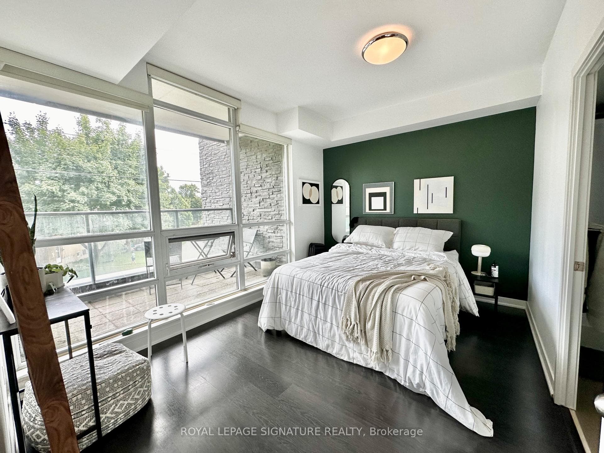 8 Fieldway Road Unit 215 photo 3