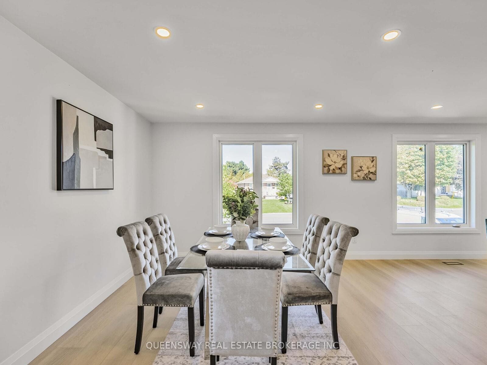 1128 Pinegrove Road photo 17