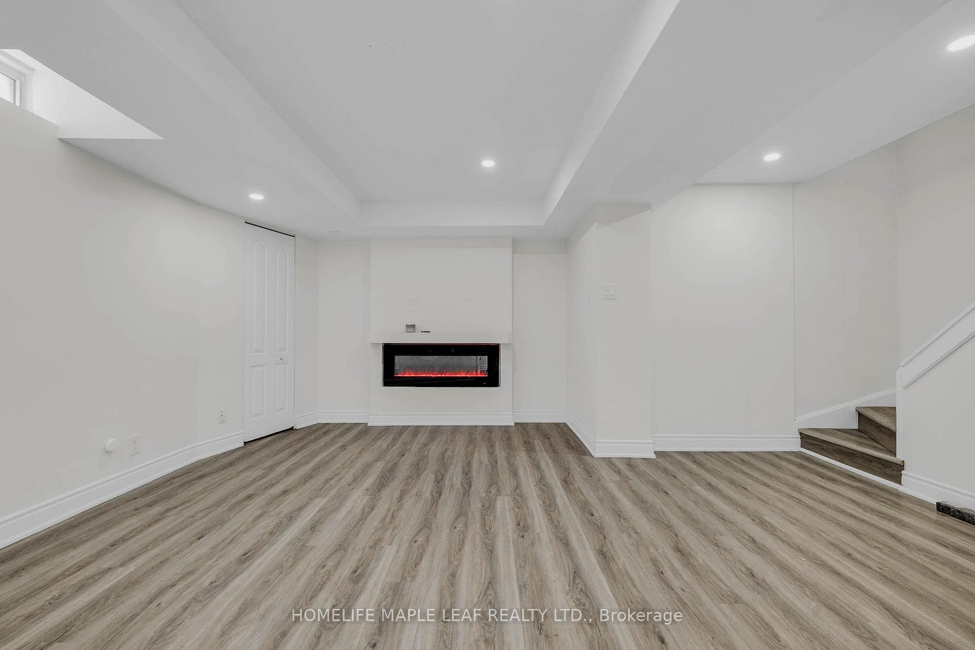 191 Stirling Macgregor Drive photo 26