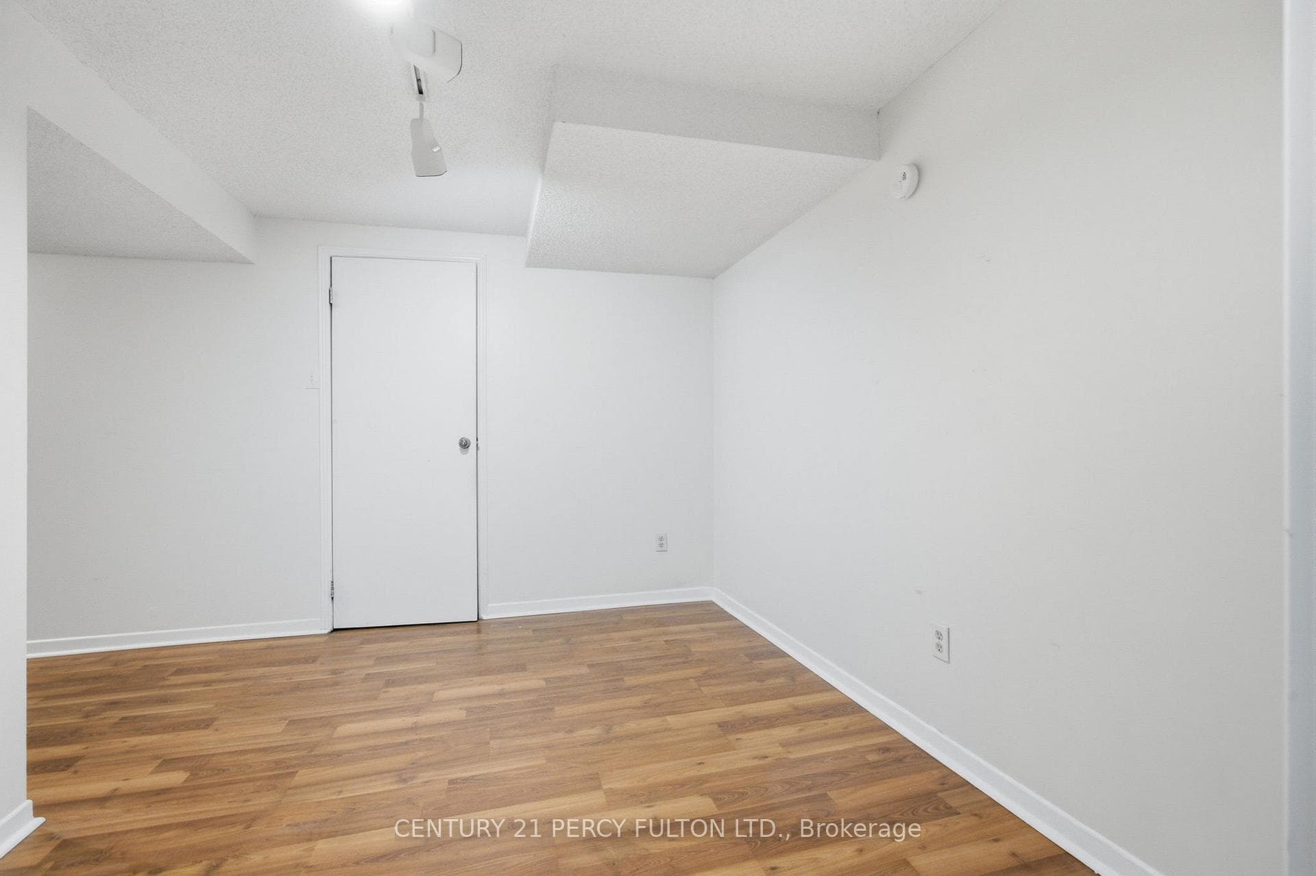 208 Conley Street photo 37