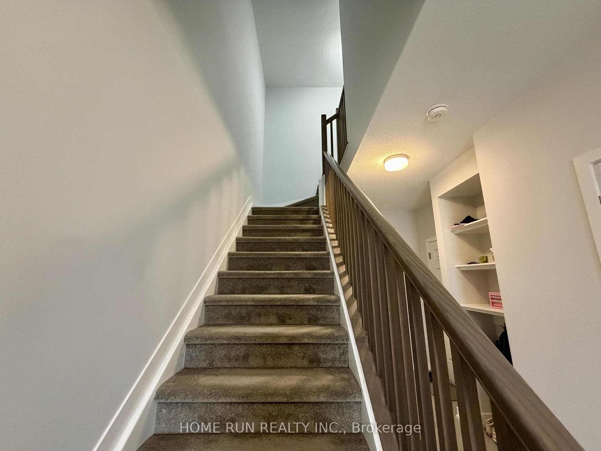 216 Billrian Cres Crescent photo 14